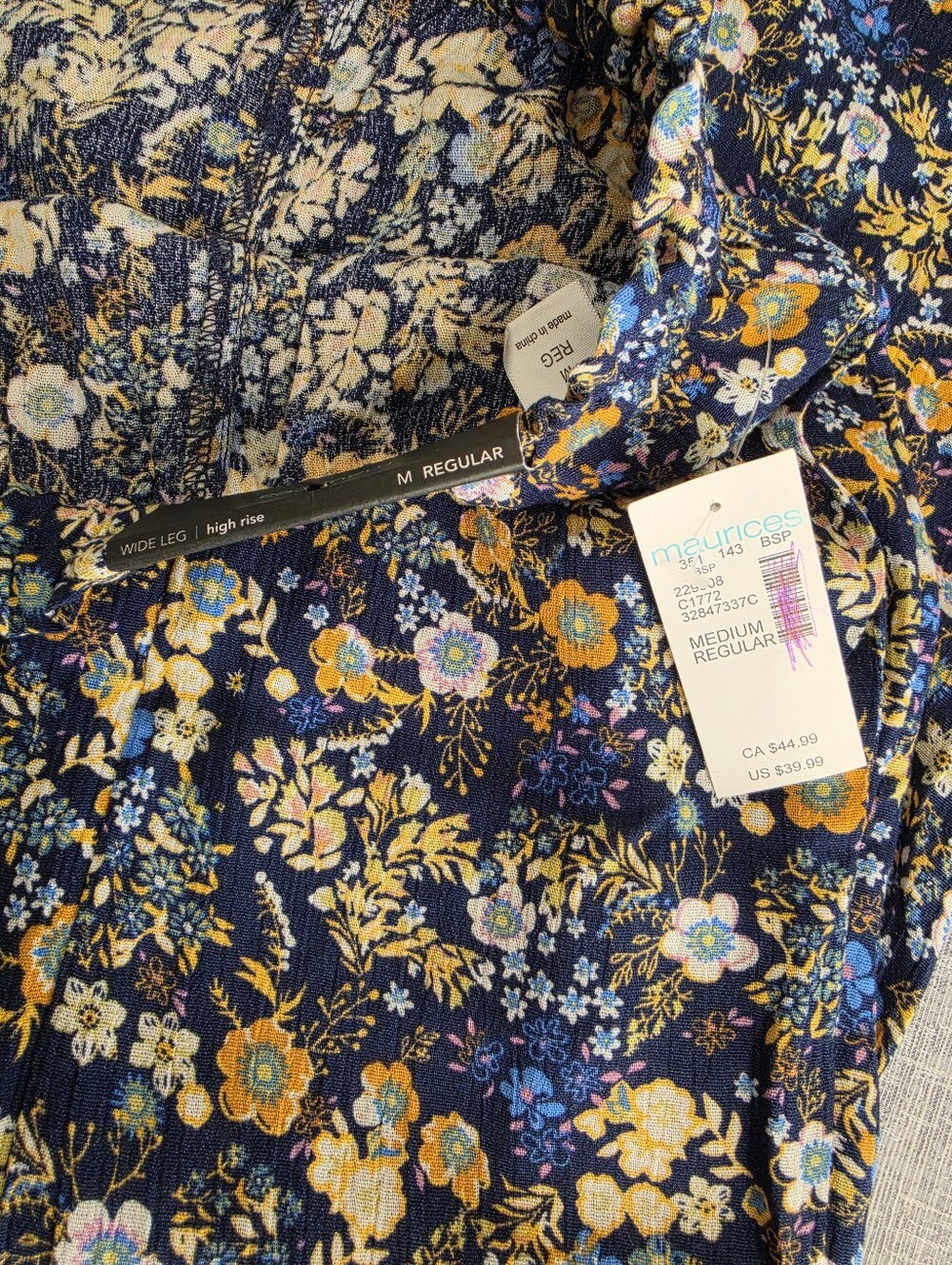 Maurices Navy Blue Yellow Floral Flowy Wide Leg Palazzo Pants Size Medium New - Picture 4 of 10
